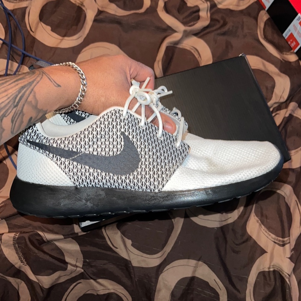 Nike Roshe runs
